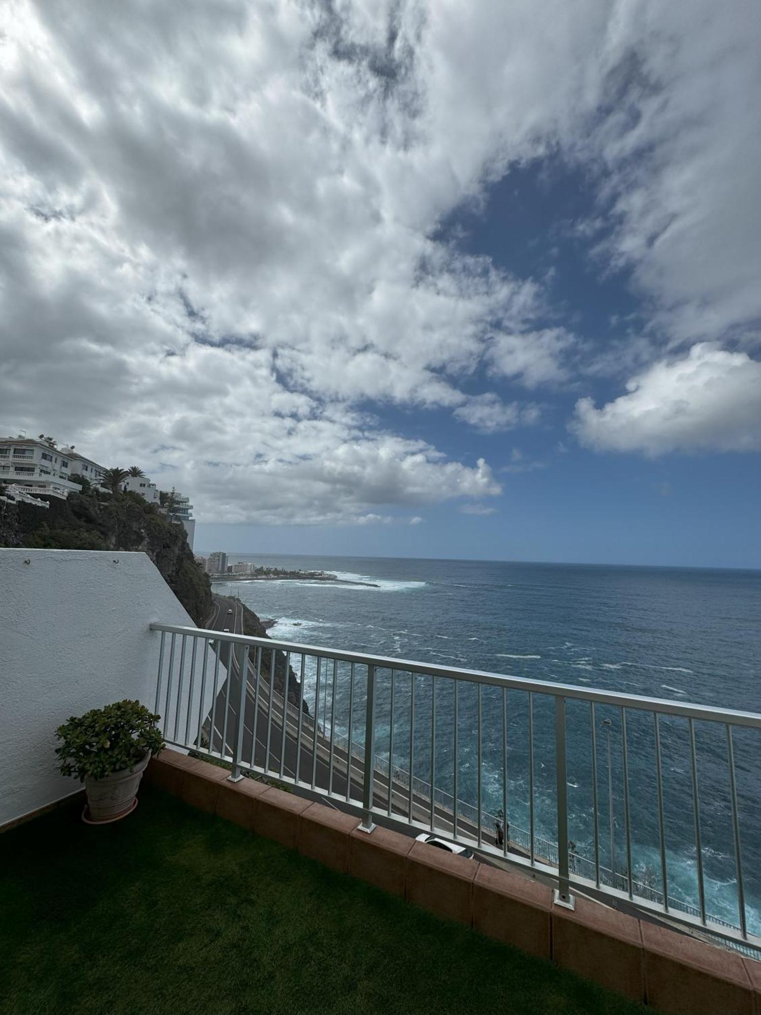 דירות פוארטו דה לה קרוז Beautiful Ocean View מראה חיצוני תמונה